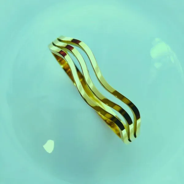 triple-wave-bracelet-600x600.webp
