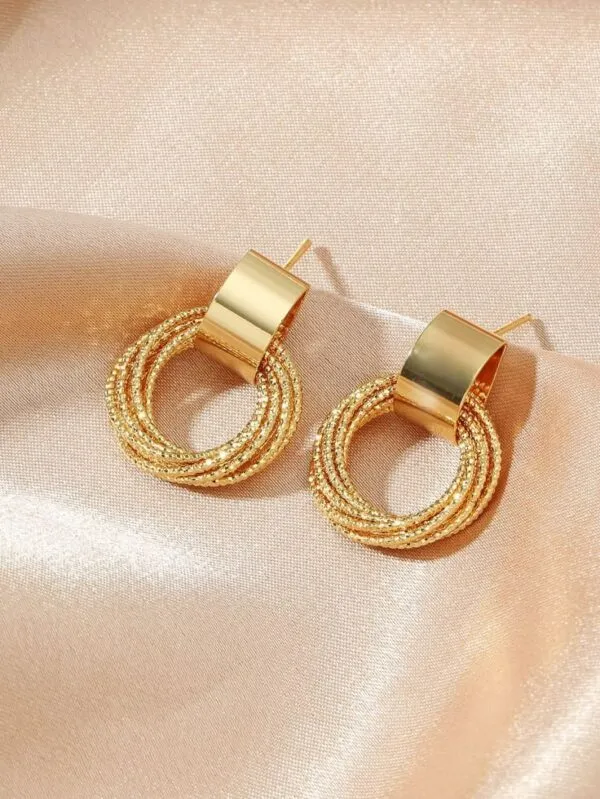 Metal Circle Stud Earrings