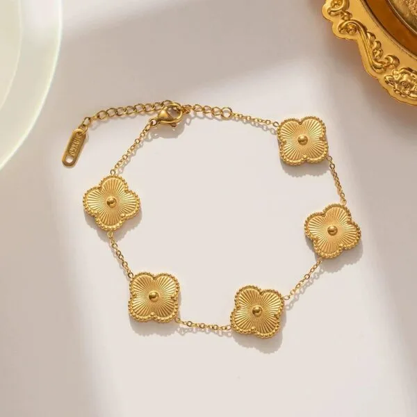 Golden Clover Bracelet