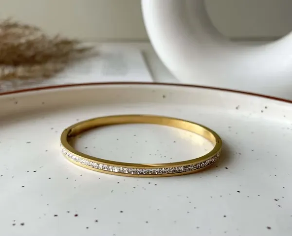 Crystal Glow Bracelet