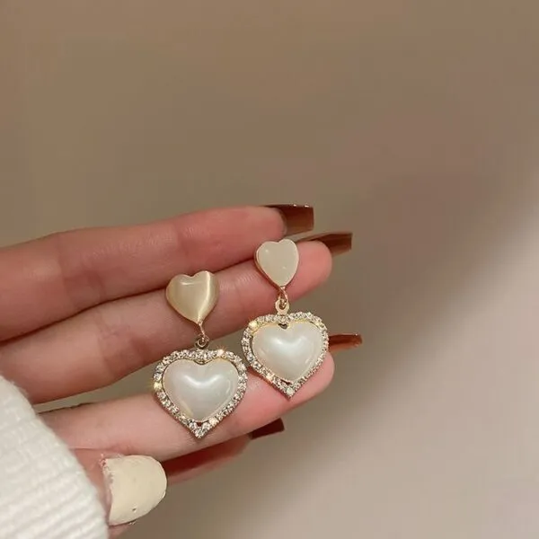 Shiny Heart Drops Earrings