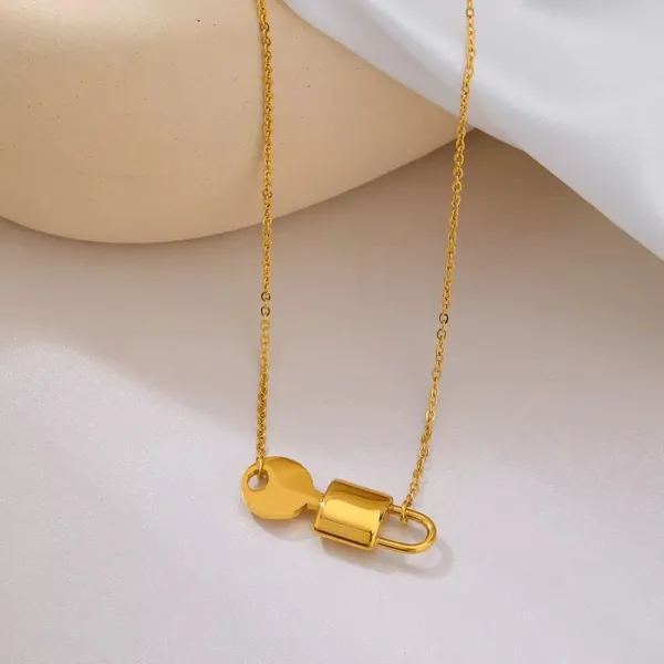 Key Lock Pendant Necklace