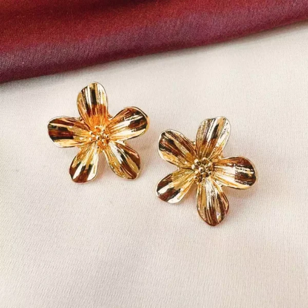 Golden Bloom Floral Stud Earrings
