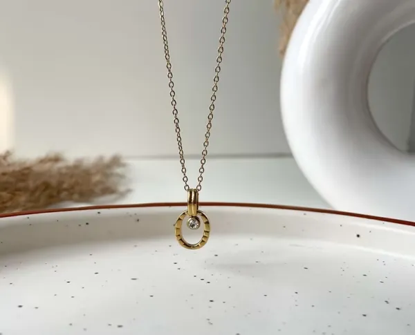 Dainty Bezel Necklace