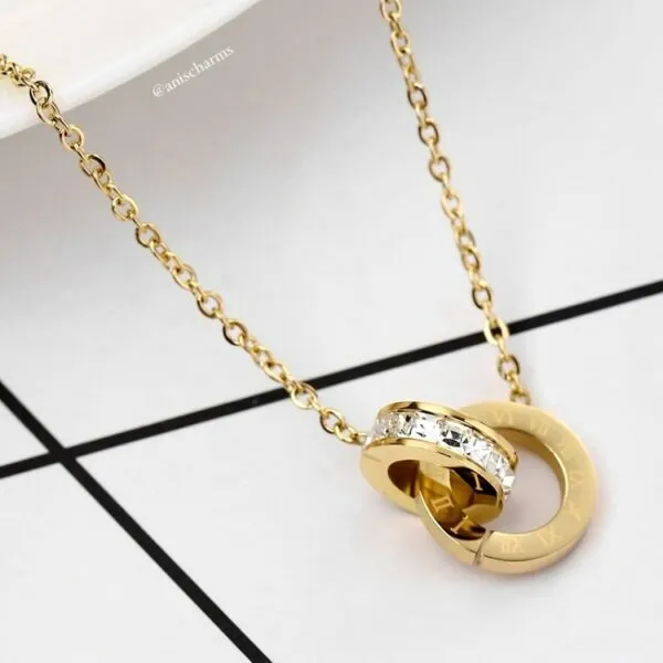 Interlocking Pendant Necklace